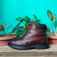 sepatu treking casual outdoor leather boots caterpillar size 44 second