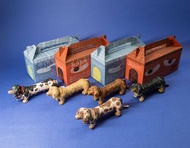 新年送禮【 長狗DooooooG 】臘腸狗公仔 / 臘腸狗 /畢業