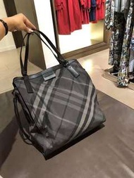 Burberry 購物包單肩包手提包大容量包包