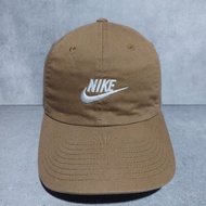 Original NIKE HERITAGE86 FUTURA WASHED CAP beige hat