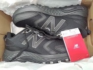 New Balance M410 all black