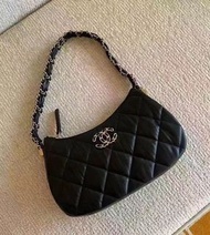 Chanel 23k hobo bag Small size black 黑色細號 hobo袋