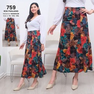 Miss APRIL IMPORTED BANGKOK SKIRT 7/9 759