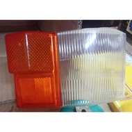 (CLEAR STOCK) NISSAN TRUCK 10TON L6 FRT SIGNAL COVER RH ONLY