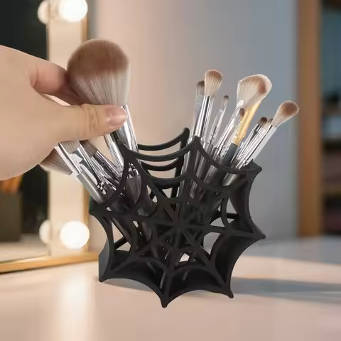 A Dark Night Spider Web Makeup Brush Storage Box, Gothic Style Spider Web Hollow Design, Portable St