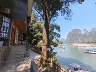 Yangshuo Laozhaishan Inn (20yuan Background Xingping Ancient Town)