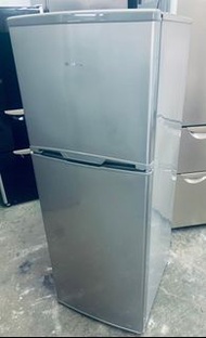 海信 Hisense 雙門雪櫃 💥 RD-22 139cm高 100%正常 九成新以上++全港包送貨及安裝 -- 二手雪櫃 // 二手電器* 電器 **冰箱 ** 家電 * 雪櫃 * 家庭電器 * 家
