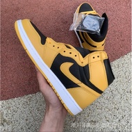 Air Jordan 1 High OG AJ1 black yellow classic Men Basketball training shoes ready stock XB9Y G1MD