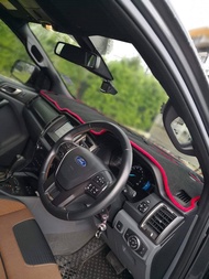 พรมปูคอนโซลหน้ารถ สีดำขอบแดง ฟอร์ด เรนเจอร์ รุ่นทอป Ford Ranger ปี 2012-2020 Wildtrak และ FX4