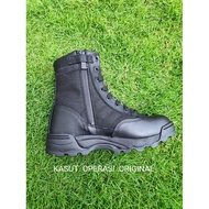 SWAT Classic 9' Side Zip