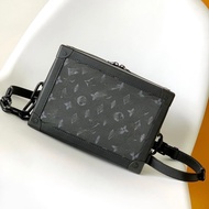 L'3838 casual sling bag