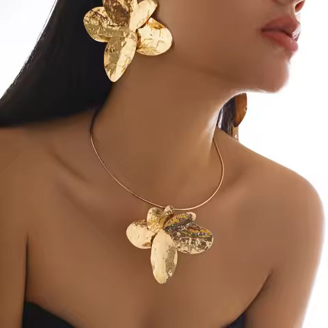 Ingemark Exaggerated Punk Large Flower Torques Necklace Petal Stud Earrings for Women Grunge Jewelry