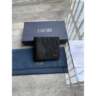 Dior Saddle Bi-Fold Card Holder Short Wallet Short Wallet
Black Fine Craft Inlaid Grained Cow Leathe