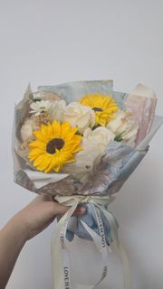 舊花束 畢業花 二手花 花束 節日花 假花