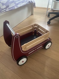 Radio Flyer Classic Walker Wagon