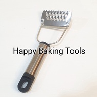 Longer cheese grater, longer cheese grater, rapunsel cheese grater, chocolate grater, cheese grater