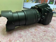 Nikon D90 lens 18-105mm with charger memory