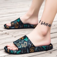 Men's and women's slippers style 2024 new kasut selipar lelaki viral dewasa tahan lasak original casual outdoor seaside waterproof anti-slip couple beach shoes indoor house bathroom bathing student teenagers flip flops sandals for men