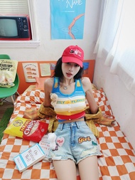 เสื้อกั๊กแขนกุดผ้าไหมน้ำแข็งถักแบบมีสายรัดสำหรับผู้หญิง Aviva on Earth ฤดูร้อน 2024 คอวี ทรงเข้ารูป