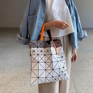 Issey Miyake Japanese bag women 6 grid six grid postman rhombus single shoulder handbag baobao pixel tote bag