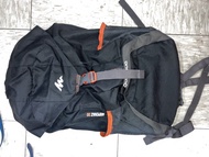 Quechua Arpenaz 30L 遠足背囊