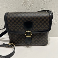 Celine vintage black 黑花豆腐包