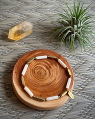 The Sea Breeze -  黃銅設計款貝殼手鏈