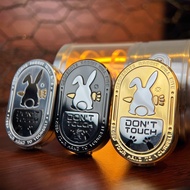 [Decompression Toys] Rotating edc Sugar God Version Grumpy Rabbit Metal Decompression Black Technolo