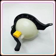 17138614293 Car accessories Coolant Expansion Tank with Sensor and Bracket For BMW F10 528i 528i xDr