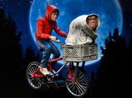 NECA 7吋 E.T. 外星人 Elliott &amp; E.T. on Bicycle 7吋可動 ET 腳踏車 自行車