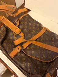 LV 中古 saumur手袋 large