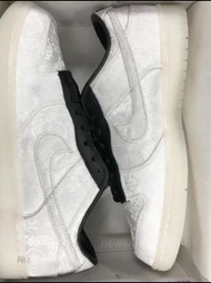Fragment Design x CLOT x Nike Dunk Low 三方聯名 閃電白絲綢 男女同款