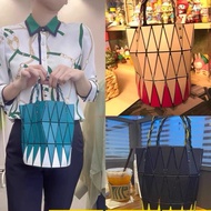 KY&amp; 8Yuexin Issey Miyake Rhombus Vegetable Basket Bag Female Barrel Tote Geometric Contrast Color Hollow Tote Casual Fas