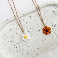 Handmade Polymerclay Necklace - Daisy