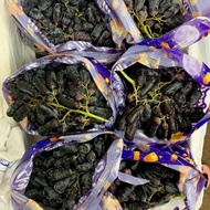 BUAH ANGGUR HITAM PANJANG USA/USA LONG BLACK GRAPESS PER Kg