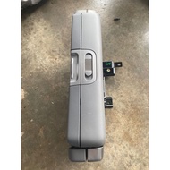 HONDA STREAM RN4 CONSOLE BOX