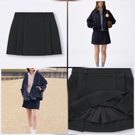 Genuine GU Japan pleated skirt