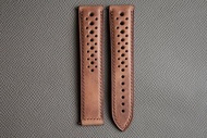 Horween 天然色 Derby 皮革賽車風格錶帶，適用於 Omega 錶扣