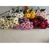 Decorative Fake Flowers, Liquidated Chrysanthemums, 4 Flowers