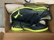 Puma 足球鞋