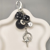 พวงกุญแจ 8 ball keychain ห้อยกระเป๋า ตกแต่งกระเป๋า bag charm พวงกุญแจจี้อุปกรณ์เสริม /Home_Master