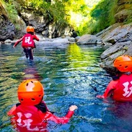 體驗 台東魯凱部落桑樹溪秘境溯溪 半日遊