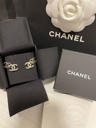 Chanel 22b雙cc耳環