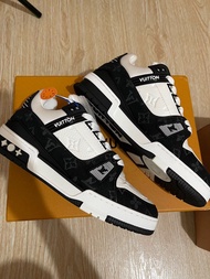 LVtrainer黑白牛仔男女鞋