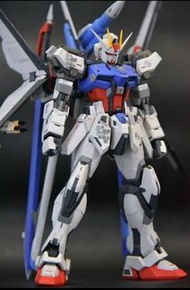 萬代MG1/100嫣紅突擊高達空戰配色
