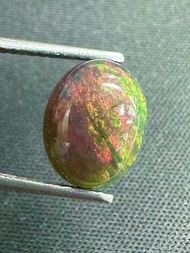 โอปอลดำ 2.54 กะรัต ทรงรี 12x9.4x5มม อัญมณีธรรมชาติ 100% Black opal 2.54cts 12x9.4x5mm oval shape 100