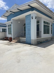 Rumah 80 m² dengan 2 kamar tidur dan 1 kamar mandi pribadi di Nang Rong (Uncle Joe House)