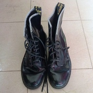 dr martin lock dalam live sahaja