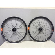 Novatec Factor 127 27.5" carbon wheelsets