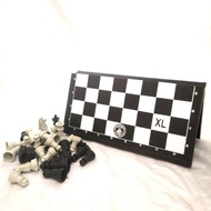 PLASTIC CHESS BOARD SIZE L CHILDREN'S TOY CHESS BOARD CHESS BOARD GAME/ PLASTIC CHESS BOARD